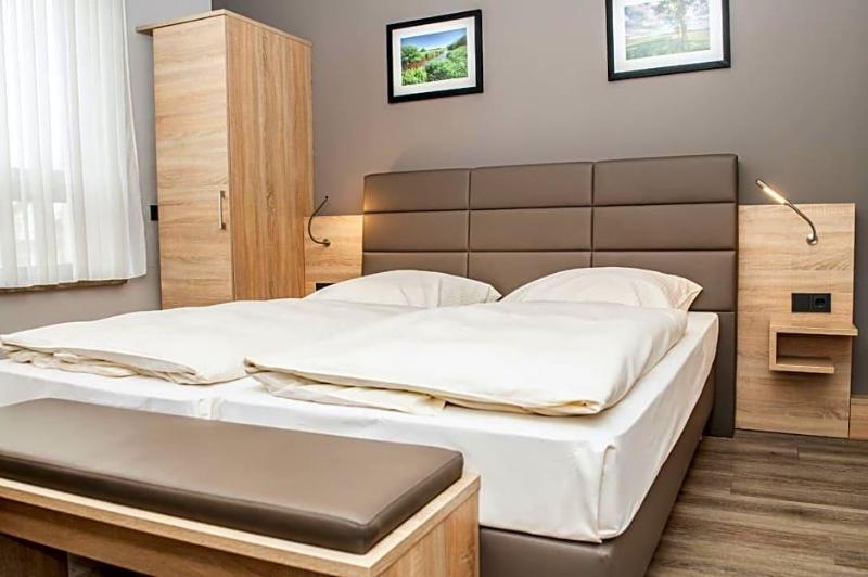 Hotel Daub image