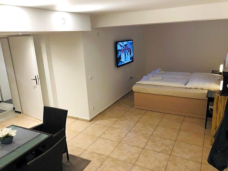 Hotel Krone image
