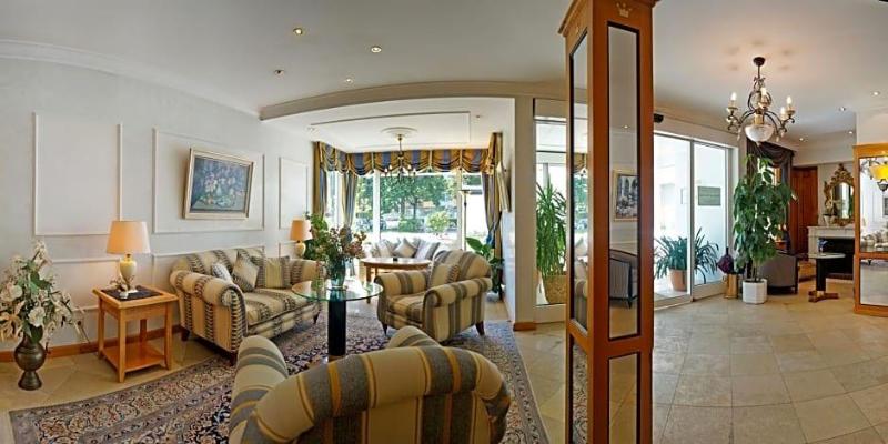 Hotel Sacher Stoiber image
