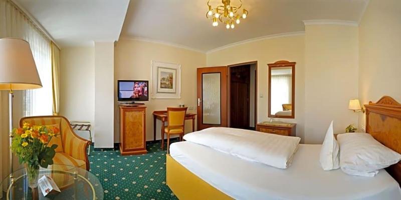 Hotel Sacher Stoiber image