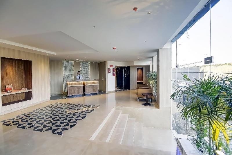 Opo The Royal Residency image