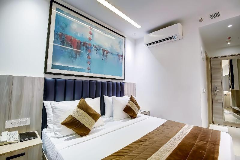 Opo The Royal Residency image