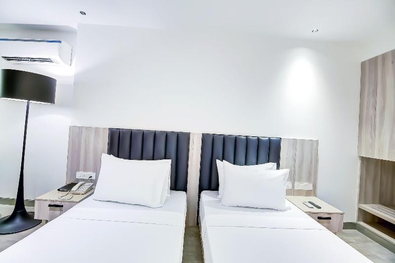 Opo The Royal Residency image