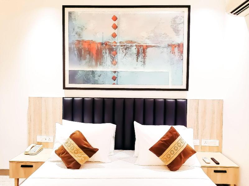 Opo The Royal Residency image