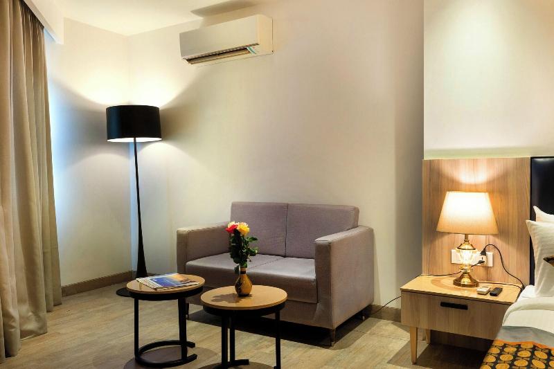 Opo The Royal Residency image