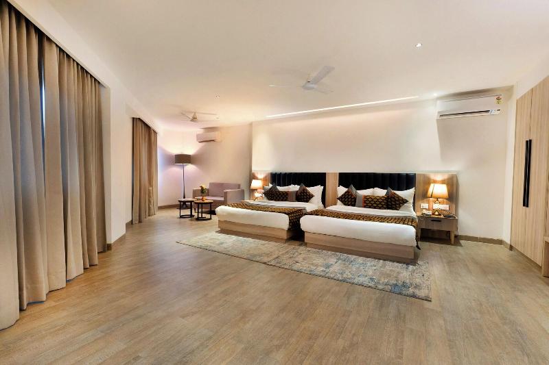 Opo The Royal Residency image