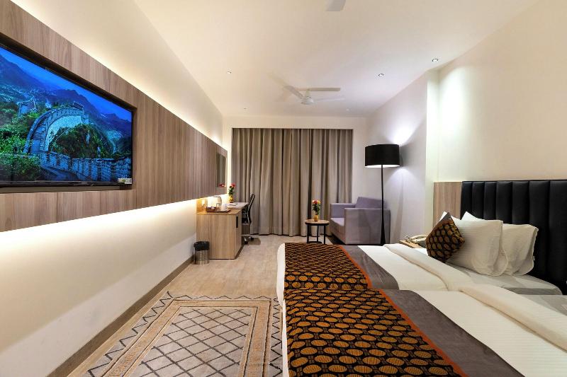 Opo The Royal Residency image