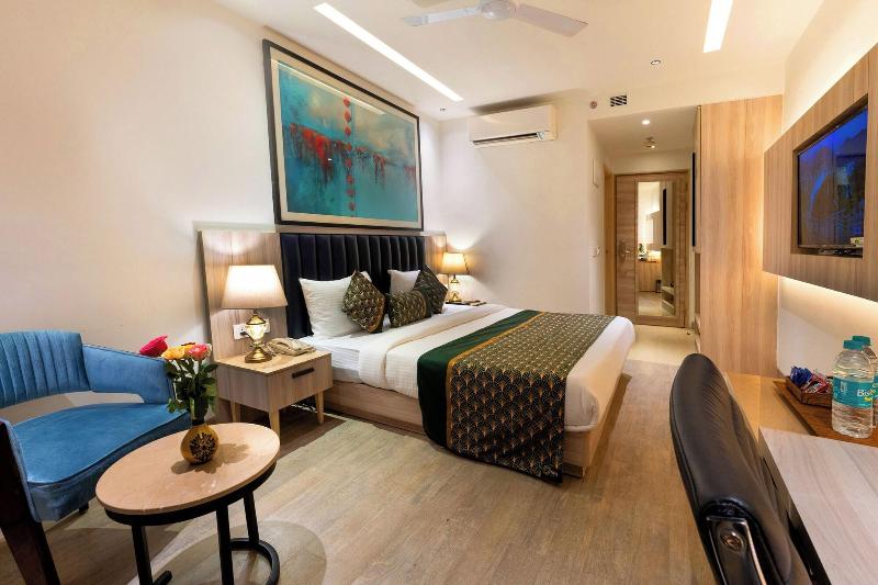 Opo The Royal Residency image