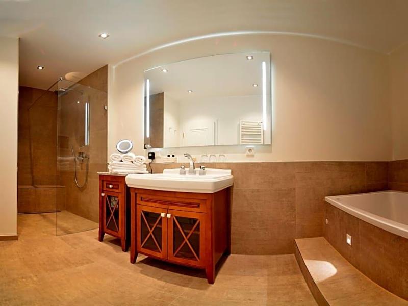Hotel Restaurant Kohlbrecher Villeroy Boch Spa image