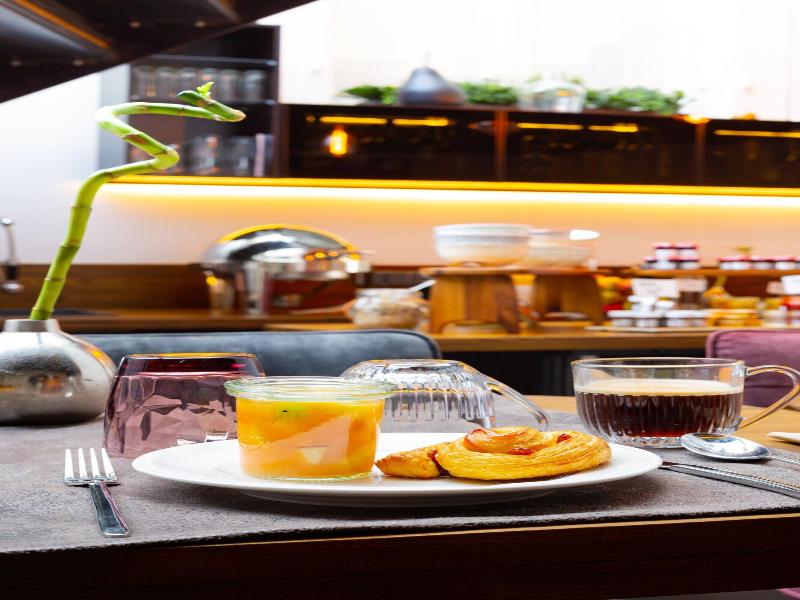 Berti Hotel Mulhouse Centre Gare image