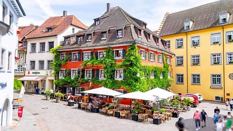 Hotel Lv Wen Weinstube image