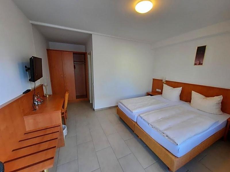 Hotel Kaiserhof image