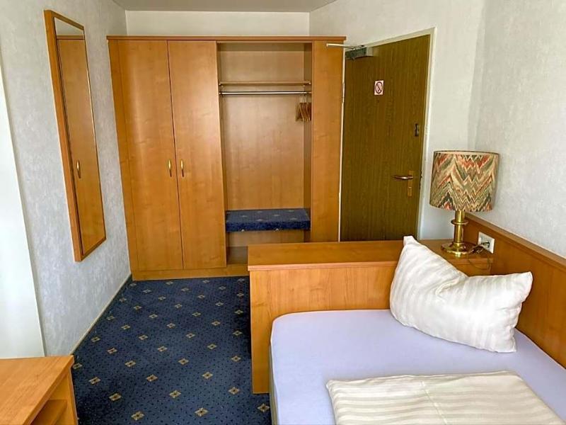 Hotel Kaiserhof image