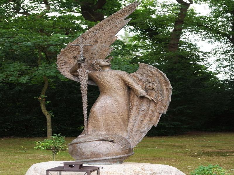 Zur Linde image