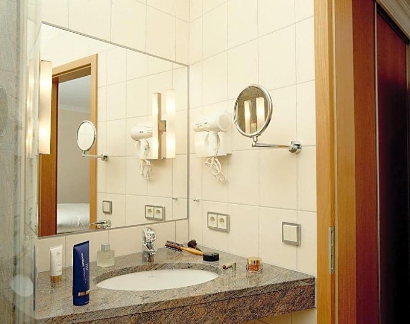 Hotel Rauch image
