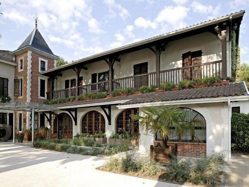 Relais De La Poste image