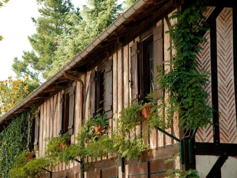 Relais De La Poste image