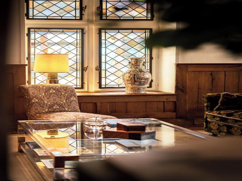 L Absinthe Hotel image