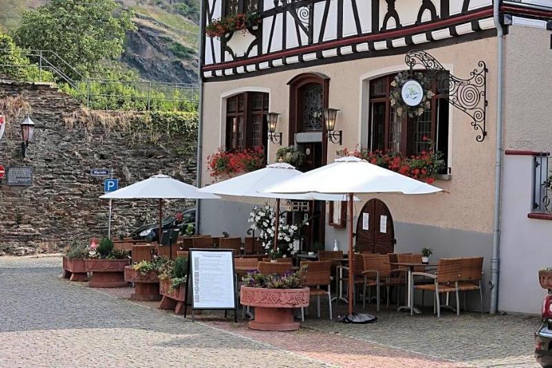 Hotel Weinhaus Weiler image
