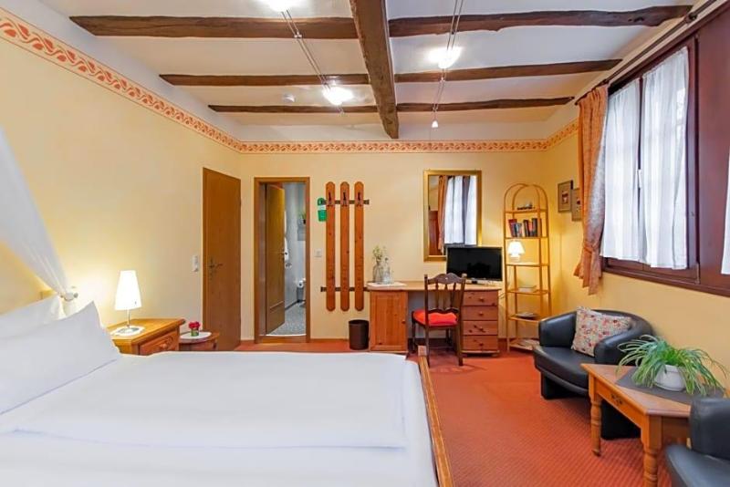 Hotel Weinhaus Weiler image