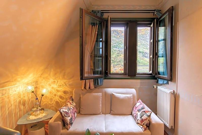 Hotel Weinhaus Weiler image