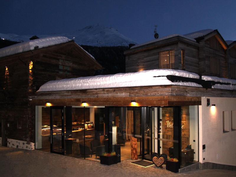 Vetta Alpine Relax image