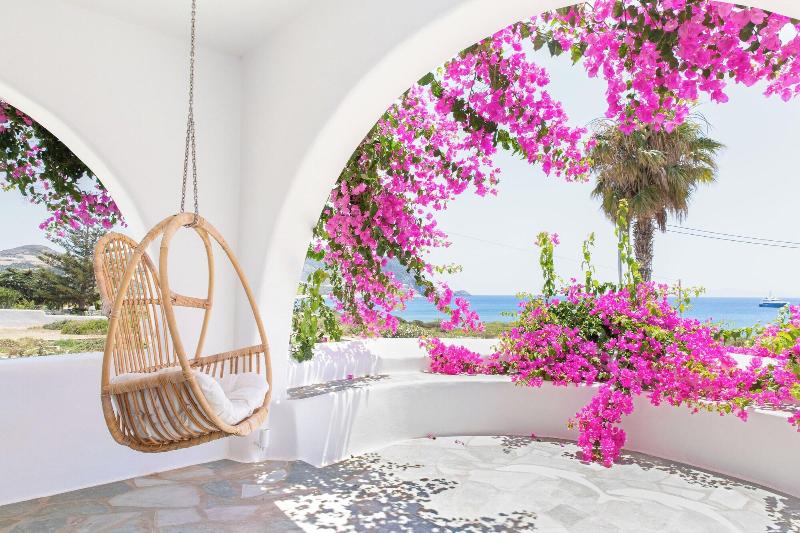 Kameo Antiparos image