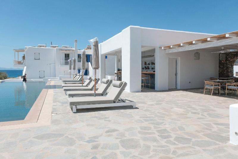 Kameo Antiparos image