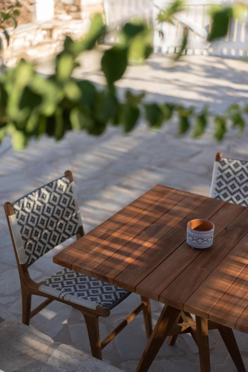 Kameo Antiparos image
