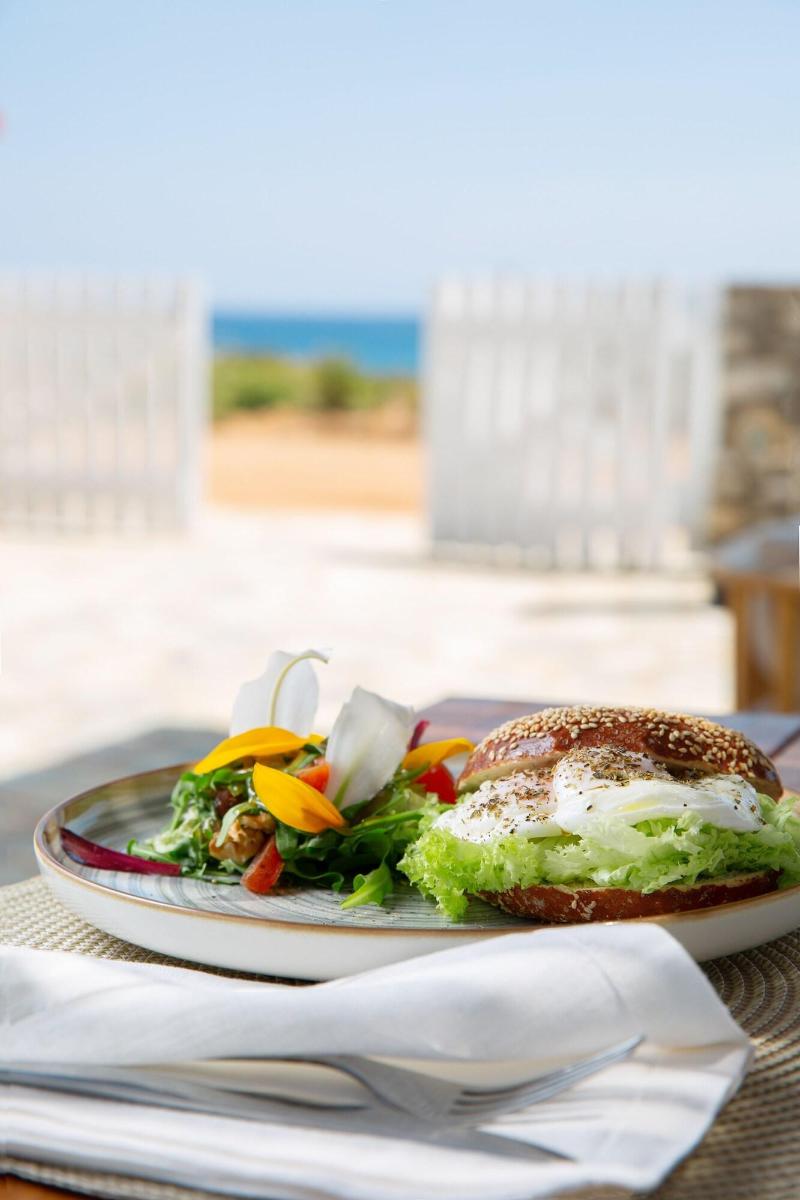 Kameo Antiparos image