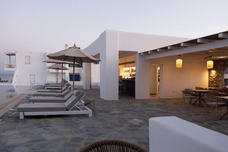 Kameo Antiparos image