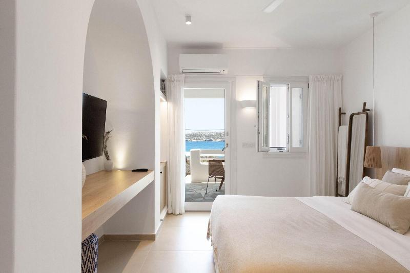 Kameo Antiparos image