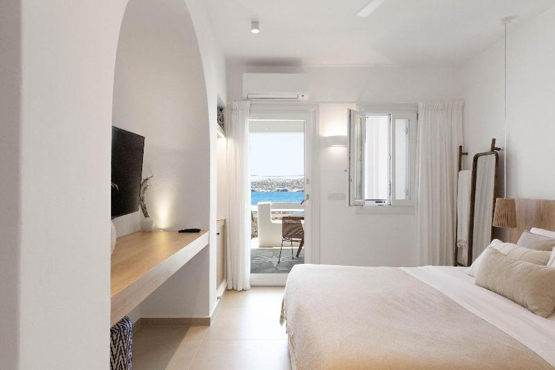 Kameo Antiparos image