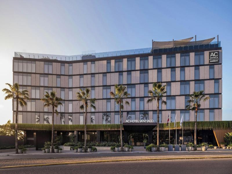 Ac Hotel Santiago De Los Caballeros image