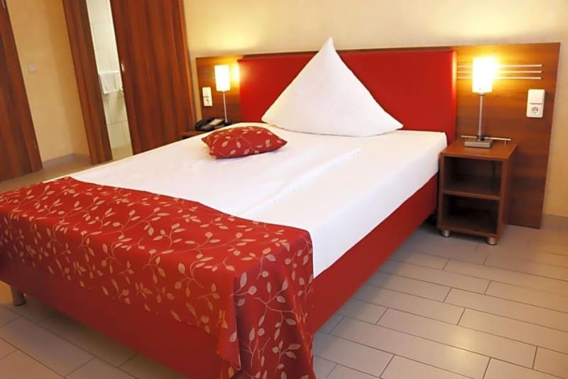 Land Gut Hotel Am Ring image