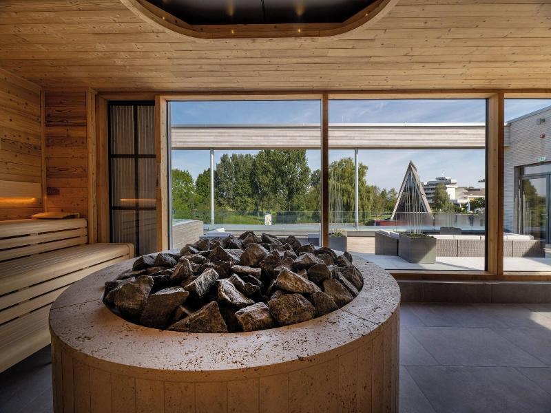 Thermenhotel Gesundheits Bad Buchau image
