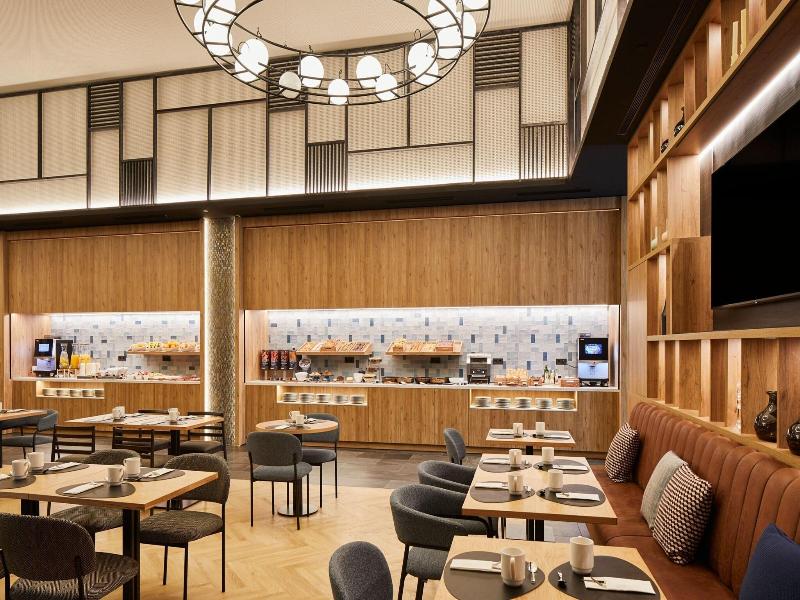Four Points By Sheraton Barcelona Airport image