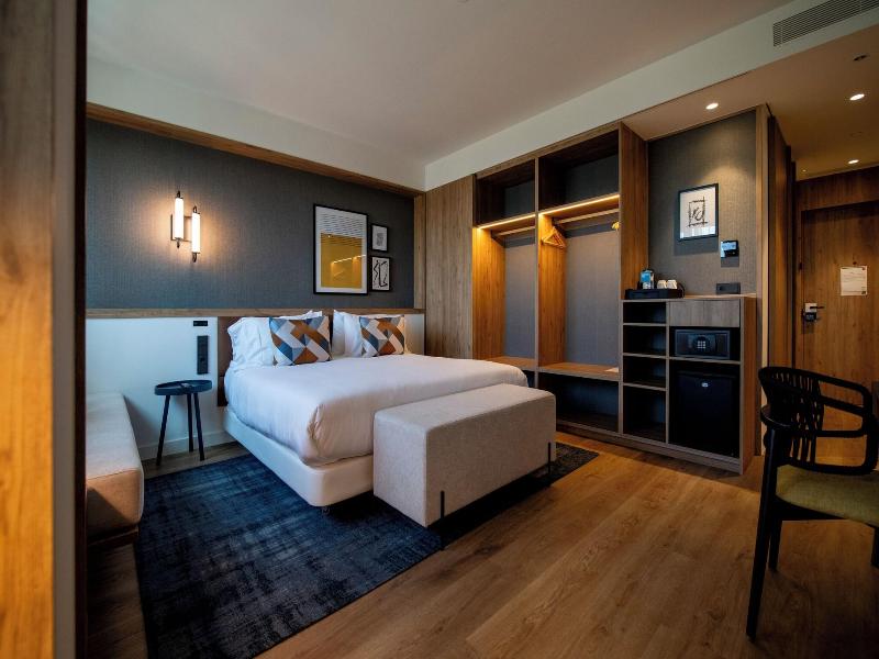 Four Points By Sheraton Barcelona Airport image