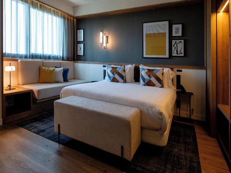Four Points By Sheraton Barcelona Airport image