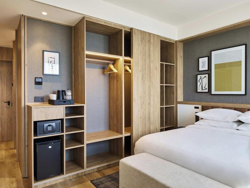 Four Points By Sheraton Barcelona Airport image