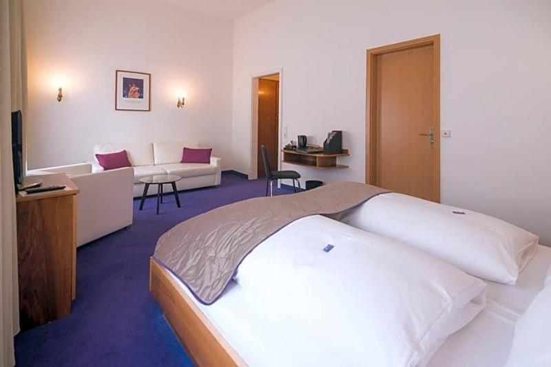 Hotel Etol Superior image