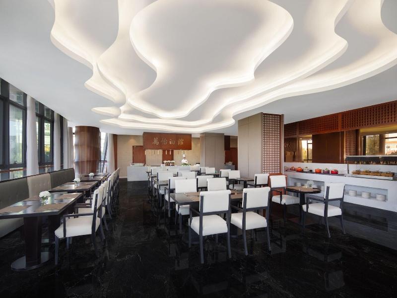 Courtyard By Marriott Anji image