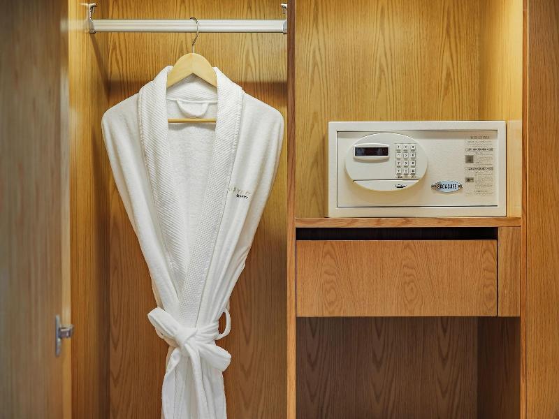 Courtyard By Marriott Anji image