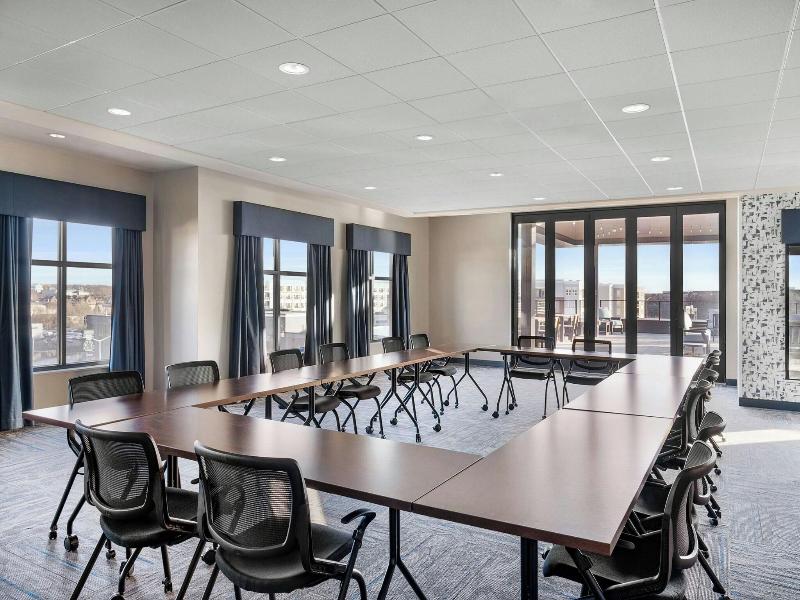 Residence Inn Milwaukee Brookfield At Pop image