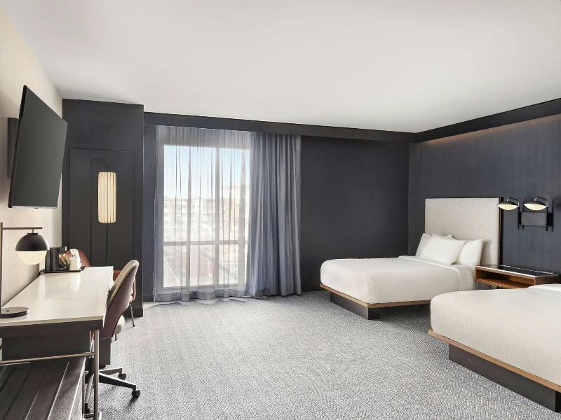 Residence Inn Milwaukee Brookfield At Pop image