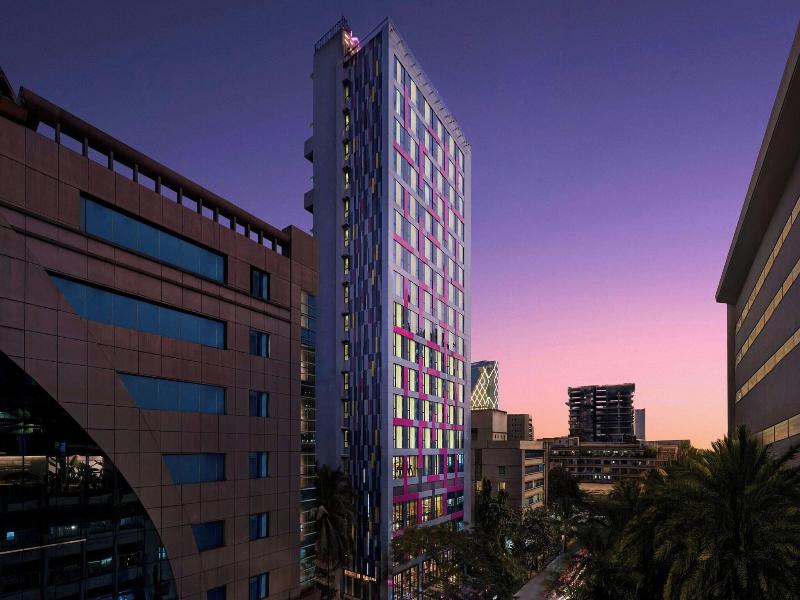 Moxy Mumbai Andheri West image