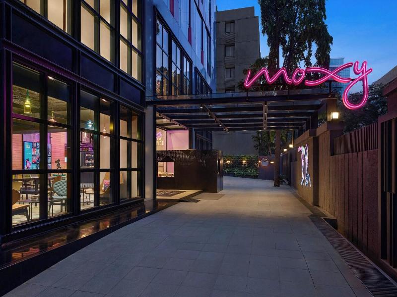 Moxy Mumbai Andheri West image