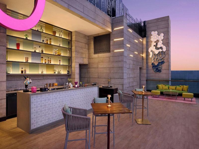 Moxy Mumbai Andheri West image