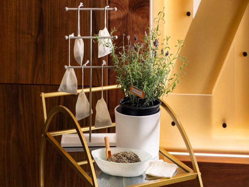 Ac Hotel By Marriott Newtown Square image
