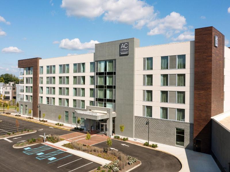 Ac Hotel By Marriott Newtown Square image